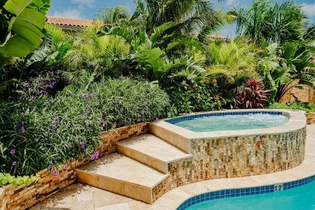 Apart Daire, 4 Yatak Odası, Balkon, Havuz Manzaralı