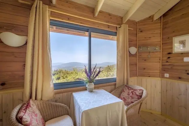 Romantic Tek Büyük Yataklı Oda, 1 Büyük (Queen) Boy Yatak, Sıcak Su Havuzu, Dağ Manzaralı