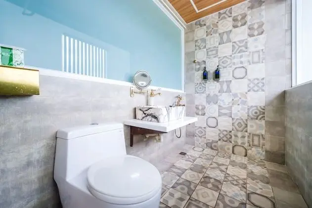 Dört Kişilik Oda, Dağ Manzaralı
