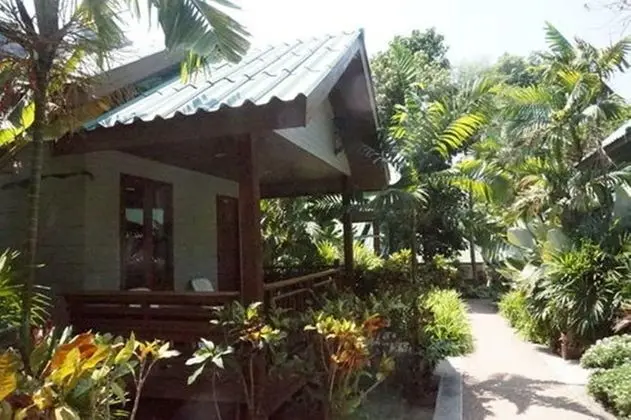Superior Bungalov (With Aircon)