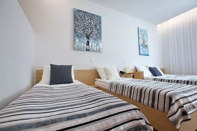 Executive Apart Daire, Sıcak Su Küveti