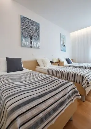 Executive Apart Daire, Sıcak Su Küveti