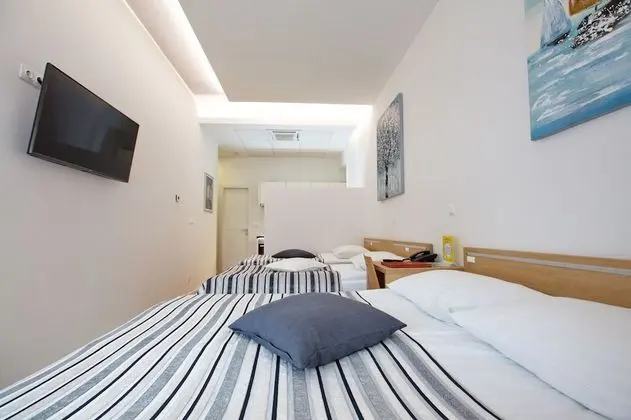 Executive Apart Daire, Sıcak Su Küveti