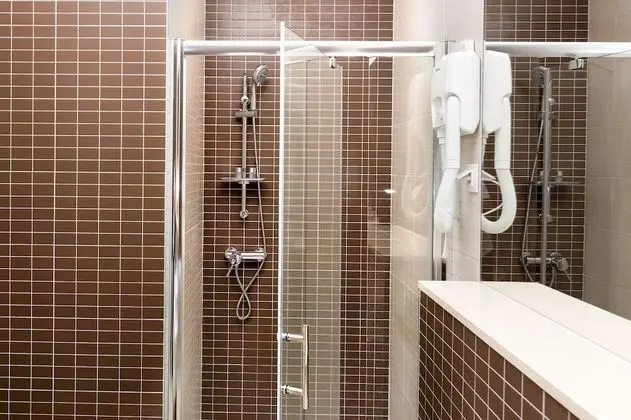 Executive Apart Daire, Sıcak Su Küveti