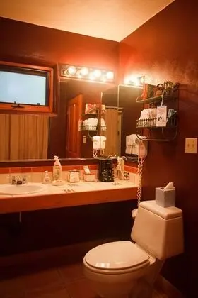 Oda, 1 Büyük (Queen) Boy Yatak, Özel Banyo