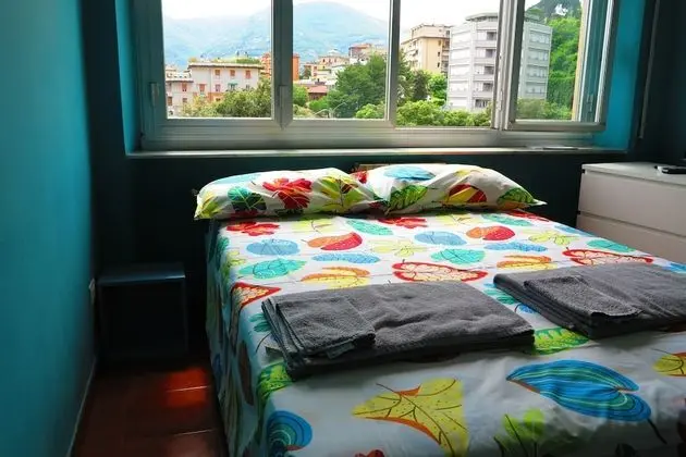 Tek Büyük Yataklı Oda, Ortak Banyo