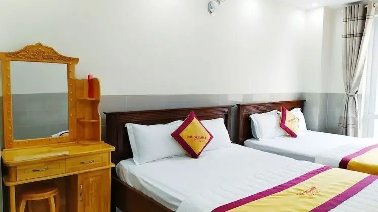 Deluxe Dört Kişilik Oda