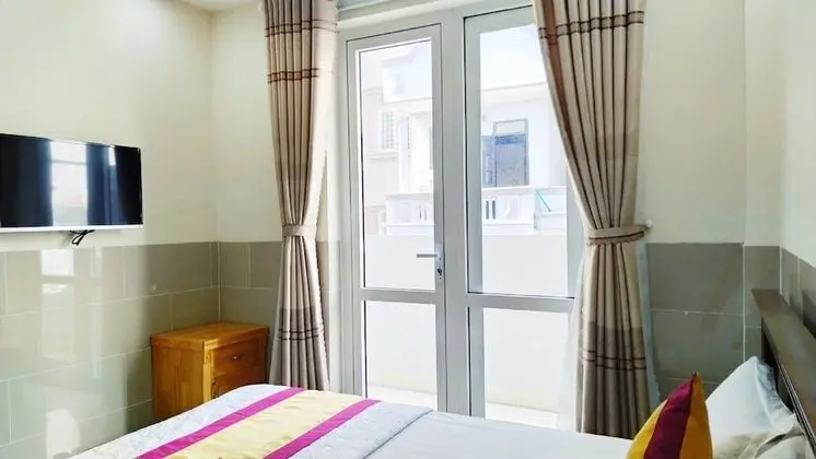 Deluxe Tek Büyük Yataklı Oda, 1 Büyük (Queen) Boy Yatak, Balkon, Denize Sıfır