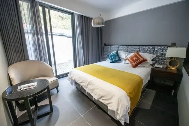 Comfort Tek Büyük Yataklı Oda, Dağ Manzaralı