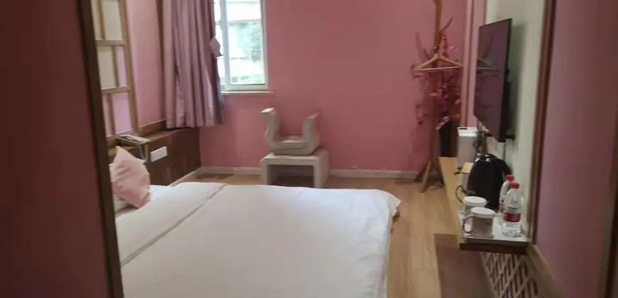 Comfort Tek Büyük Yataklı Oda