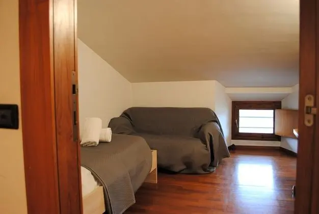 Tek Kişilik Oda, Ortak Banyo