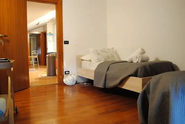 Tek Kişilik Oda, Ortak Banyo