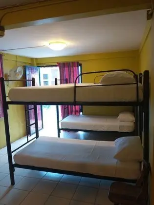 Ortak Ranzalı Oda, Karma Ranzalı Oda