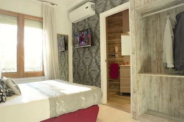 Tek Büyük Yataklı Oda, Şehir Manzaralı