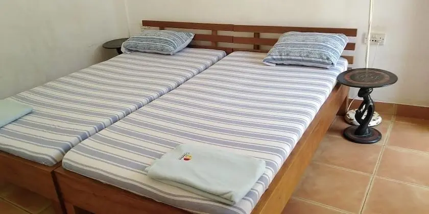 Basic Ortak Ranzalı Oda