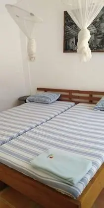 Basic Ortak Ranzalı Oda