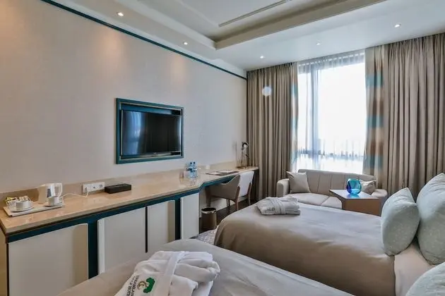 Basic Tek Büyük veya İki Ayrı Yataklı Oda