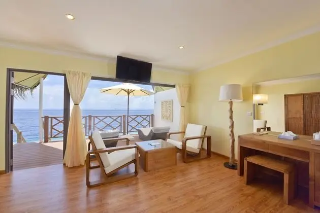 Superior Bungalov, 1 En Büyük (King) Boy Yatak, Deniz Manzaralı