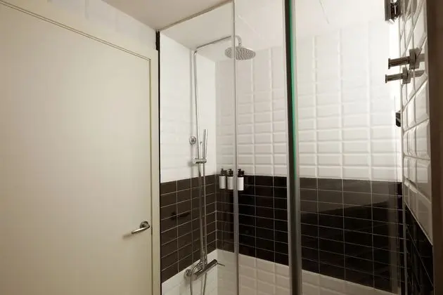 Standard Tek Büyük Yataklı Oda, Deniz Manzaralı (1 adult)