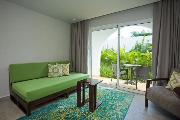 Deluxe Double Bed