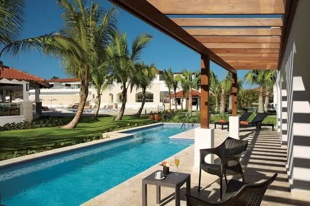 Preferred Club Master Suite Swim Up