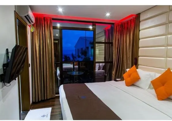 Grand Oda, Balkon, Deniz Manzaralı