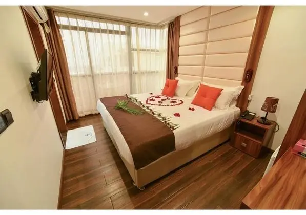 Grand Oda, Balkon, Deniz Manzaralı