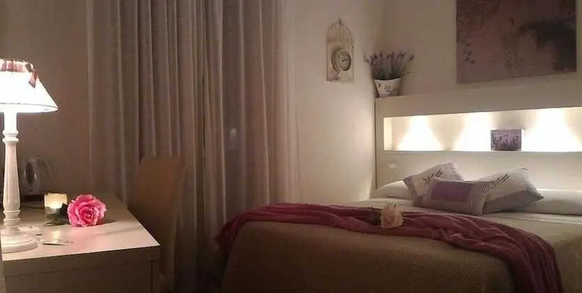 Deluxe Tek Büyük Yataklı Oda, Bahçe Manzaralı
