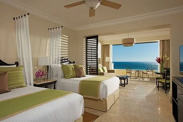 Preferred Club Presidential Suite Ocean Front