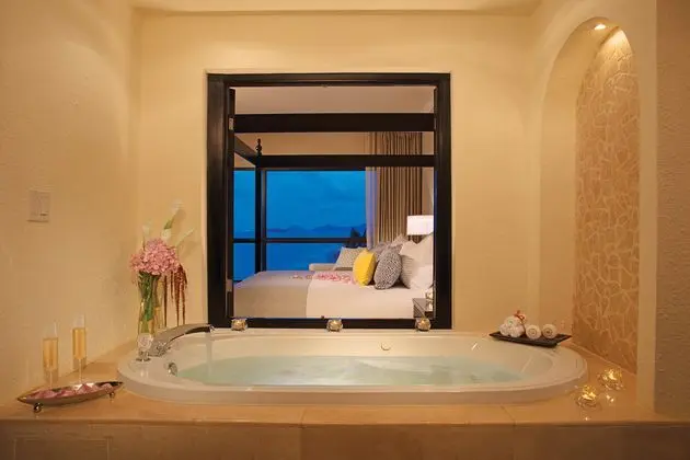 Junior Suit Club Ocean View