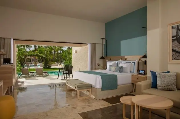 Club Oda, 2 Çift Kişilik Yatak, Havuz Kullanımı (Preferred Club Swim Out)