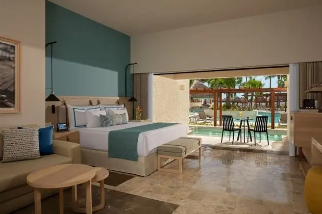 Club Oda, 2 Çift Kişilik Yatak, Havuz Kullanımı (Preferred Club Swim Out)