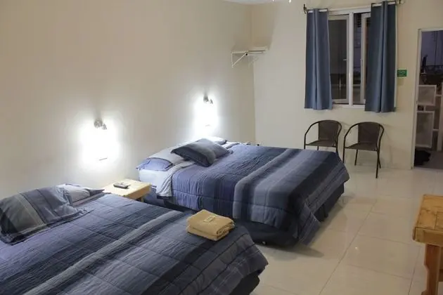 Oda, 2 Büyük (Queen) Boy Yatak