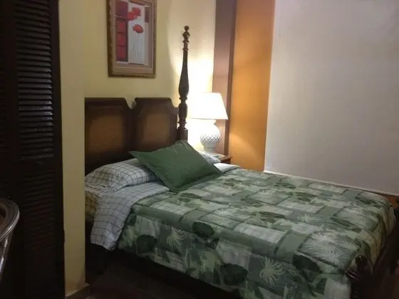 Tek Büyük Yataklı Oda, 1 Büyük (Queen) Boy Yatak