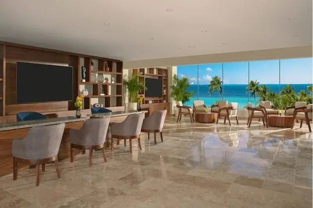 Preferred Club King Balcony Ocean Front