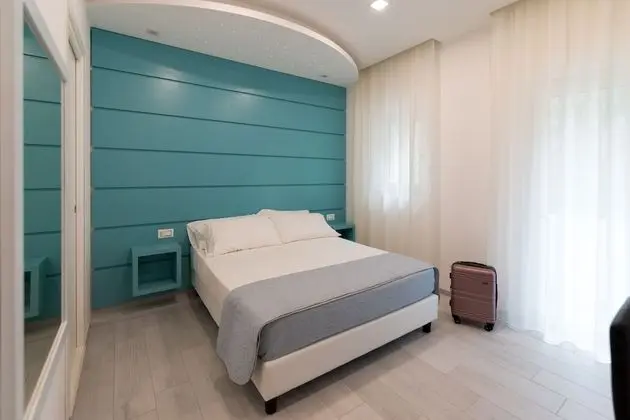 Deluxe Tek Büyük Yataklı Oda, Balkon, Bahçe Manzaralı (Stelle)