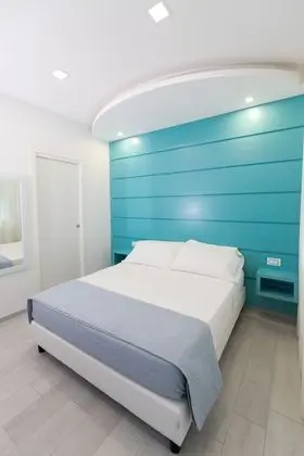 Deluxe Tek Büyük Yataklı Oda, Balkon, Bahçe Manzaralı (Stelle)