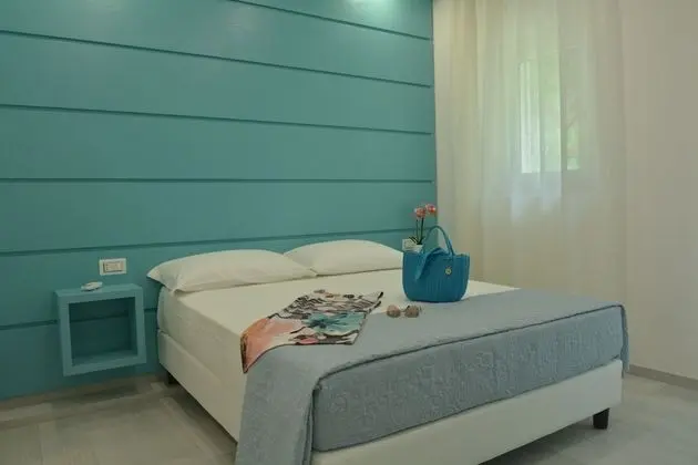 Deluxe Tek Büyük Yataklı Oda, Balkon, Bahçe Manzaralı (Stelle)