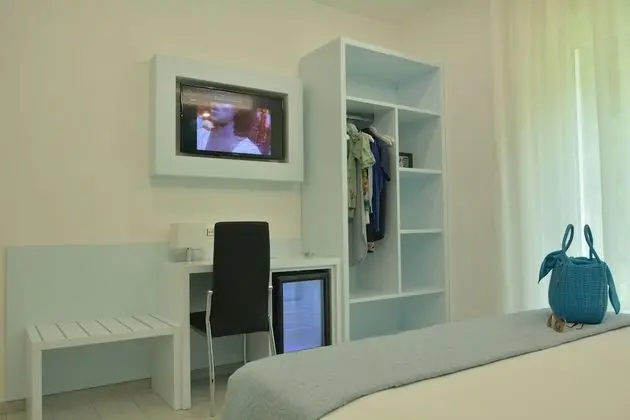Deluxe Tek Büyük Yataklı Oda, Tepe Manzaralı (Balcone finestra)