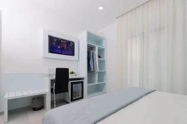 Deluxe Tek Büyük Yataklı Oda, Tepe Manzaralı (Balcone finestra)