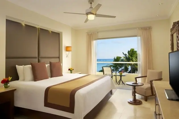 Deluxe Ocean View King