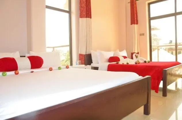 İki Ayrı Yataklı Oda, 2 Tek Kişilik Yatak, Balkon, Şehir Manzaralı