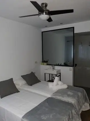 Design Dubleks, Birden Çok Yatak Odası, Şömine, Havuz Kenarı