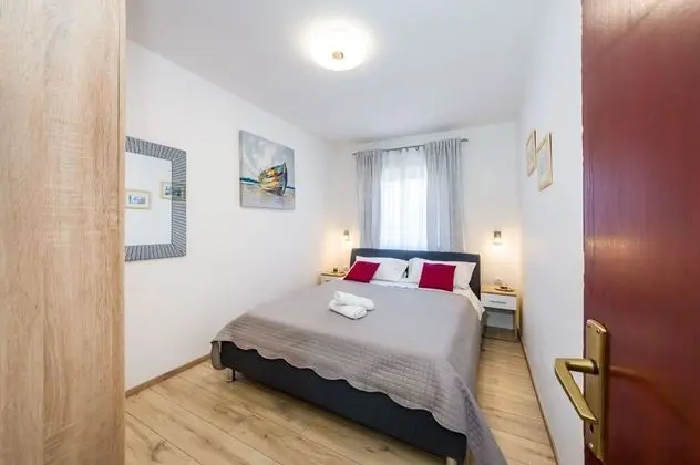 Apart Daire (Dreamy - free parking - A1(4))
