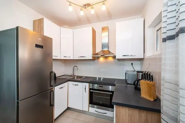 Apart Daire (Dreamy - free parking - A1(4))
