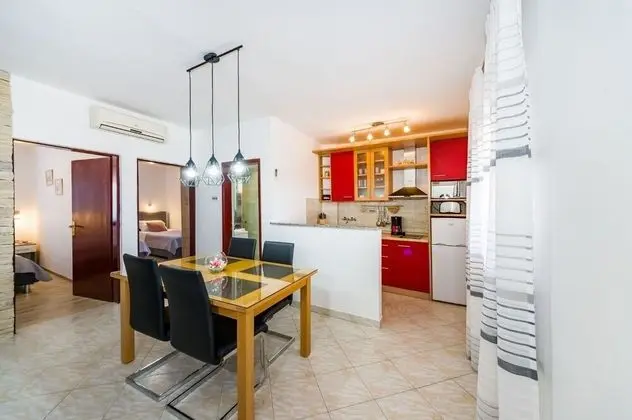 Apart Daire (Dreamy - free parking - A1(4))
