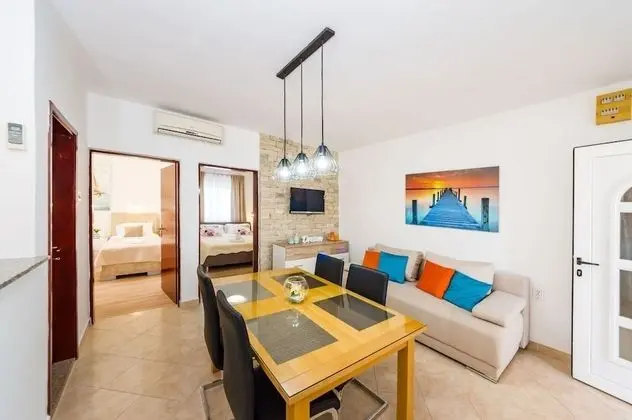 Apart Daire (Dreamy - free parking - A2(4))