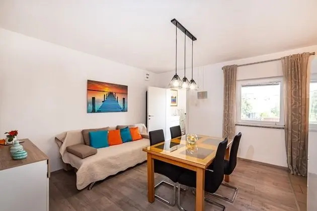 Apart Daire (Dreamy - free parking - A2(4))