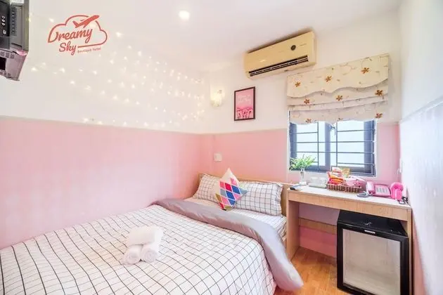 Basic Tek Büyük Yataklı Oda (Sunny)