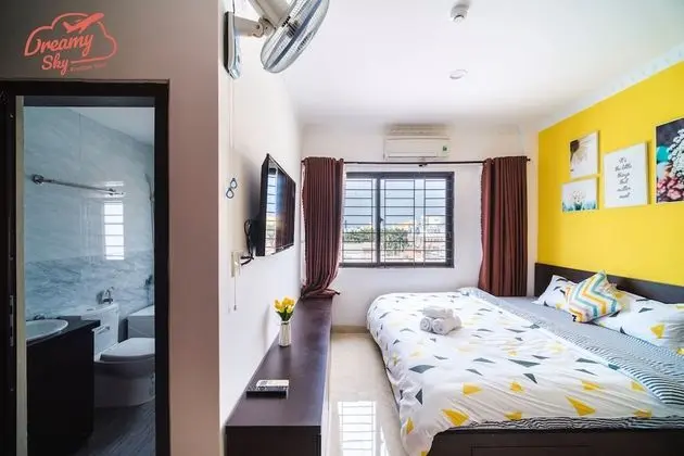 Deluxe Tek Büyük Yataklı Oda, Şehir Manzaralı (Sunny)